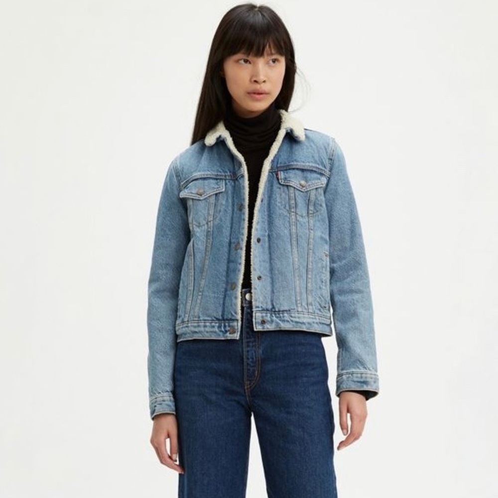 levi’s original sherpa trucker jacket